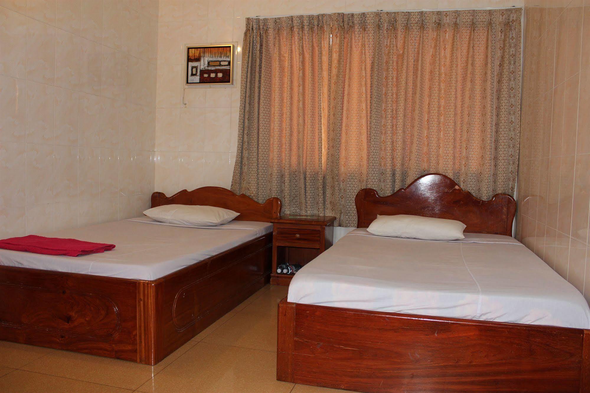 Lucky 2 Guesthouse Phnom Penh Extérieur photo