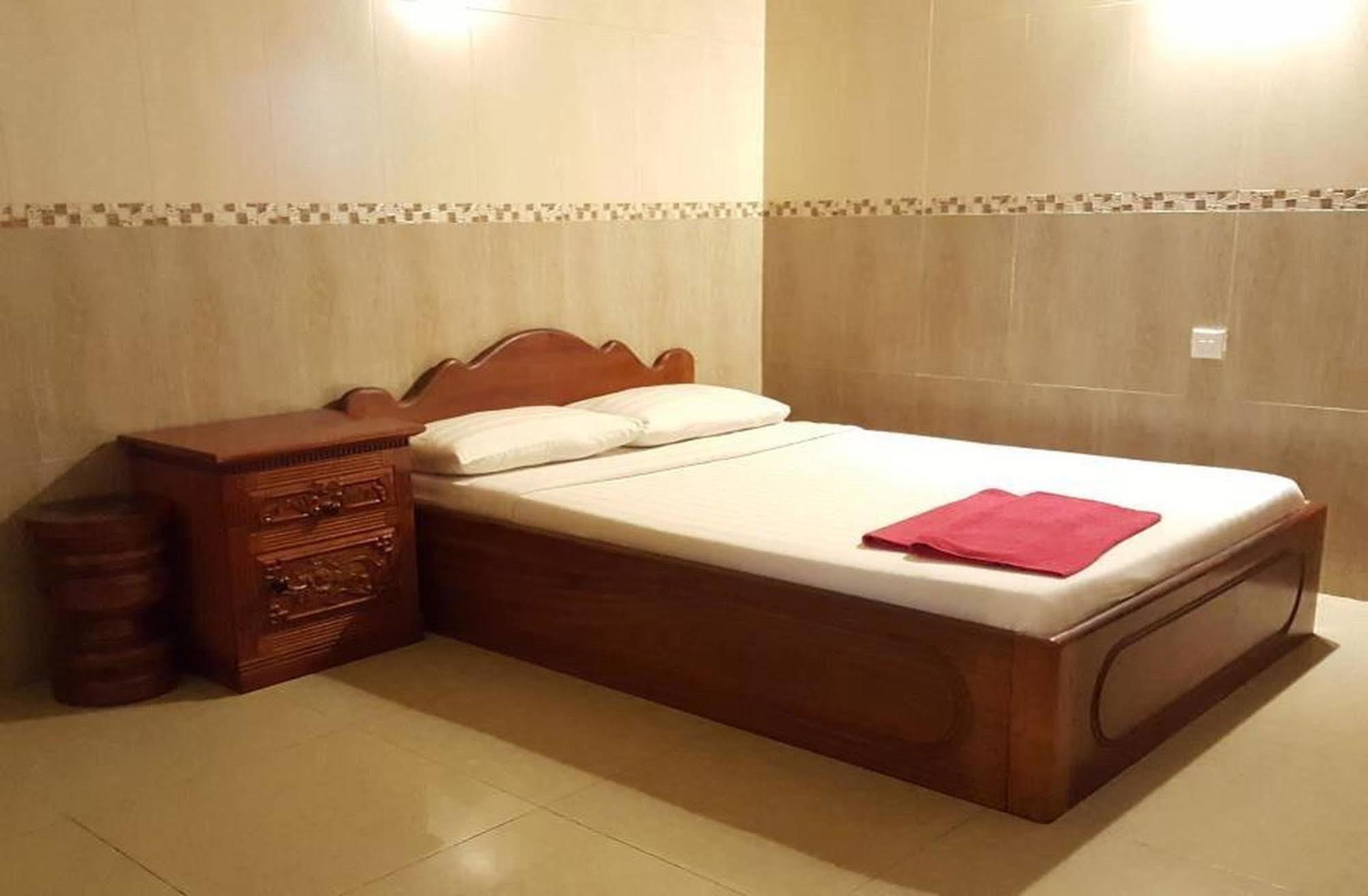 Lucky 2 Guesthouse Phnom Penh Extérieur photo